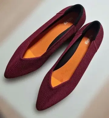 Kiesou 버건디 니트 펌프스