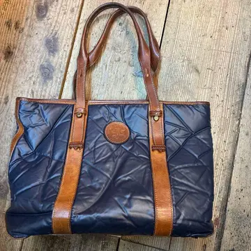 헌팅월드 네이비 토트백