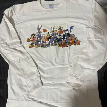 Champion Reverse Weave LooneyTunes 맨투맨