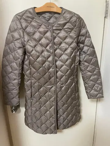 유니클로 울트라 라이트 다운 M 여성용