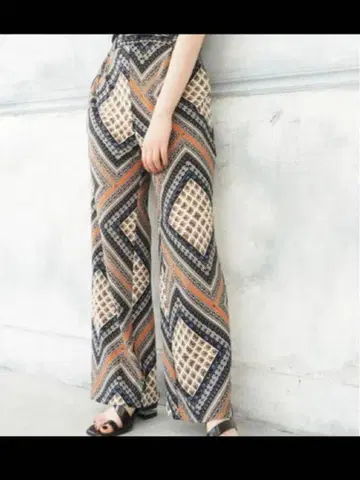기하학 패턴 와이드 팬츠