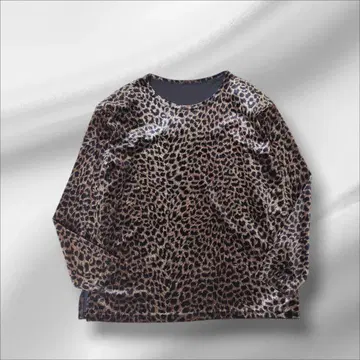 레오파드 무늬 긴팔 플리스풍 상의 폴리에스테르 100% 슬릿 어깨 패드