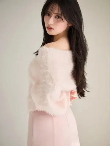 SNIDEL 신상 퍼라이크 니트 풀오버