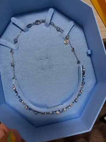 새상품 스와로브스키 Constella 목걸이