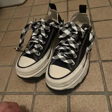 컨버스 리액트 블랙/화이트