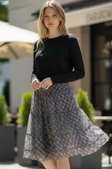 Foxey 그레이 체크 무늬 플레어 스커트 무릎 기장