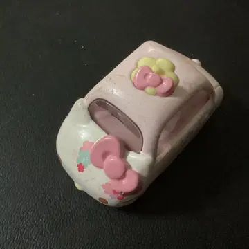 토미카 헬로키티 산리오 화이트 x 핑크