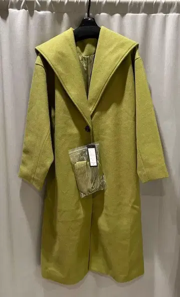 올리브색 롱 코트 사이즈 F