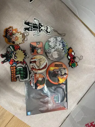 바쿠고 배지 키링 묶음 판매