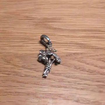 [중고품] SAAD 실버제 꽃다발 모티브 펜던트 탑만