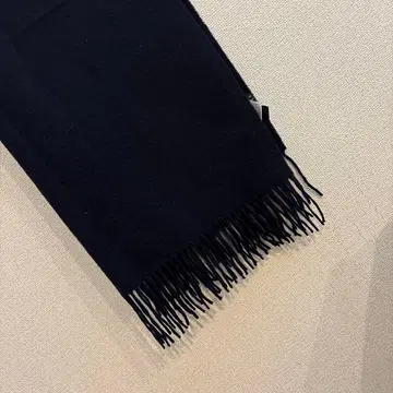 새상품급 theory 띠어리 캐시미어 스톨 프린지 있음 네이비