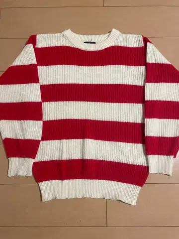 claybrooke 빨흰 보더 니트 M 짧은 기장