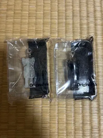 kaws 카우스 키링 오리지널 페이크 2개 세트