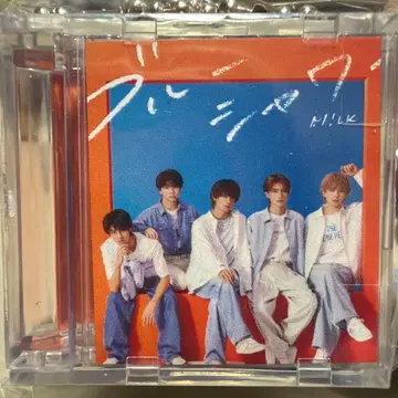 M!LK 미니 재킷 키링 블루 샤워