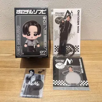 SnowMan on 아크릴 스탠드 스노치루 소프트 비닐 외 메구로 렌