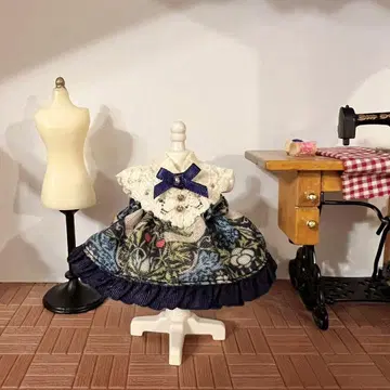 [ 핸드메이드 ] 모리스 딸기 도둑 패턴 원피스*여아 사이즈