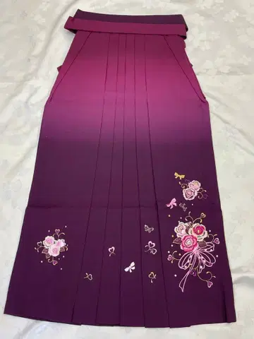 여성용 졸업식 하카마