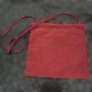 formuniform 레드 복조리 숄더백