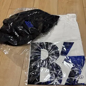 B'z ULTRA FIREWORKS 티셔츠 & 모자 세트