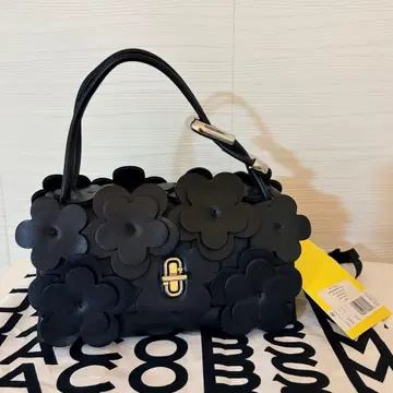 마크제이콥스 새상품 더 레더 미니 듀얼 백 데이지