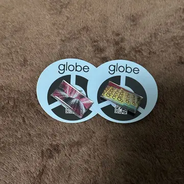 globe 30th 가챠가챠 핀즈 핀 배지