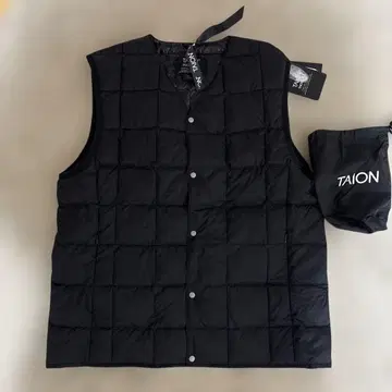 TAION V넥 버튼 이너 다운 베스트 (TAION-001)