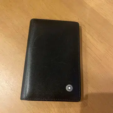 가격 인하!! Montblanc 블랙 가죽 명함지갑