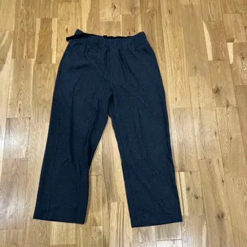 유니클로 U 브러쉬드 와이드 팬츠