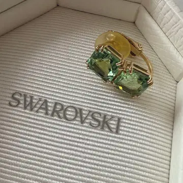 스와로브스키 이어커프