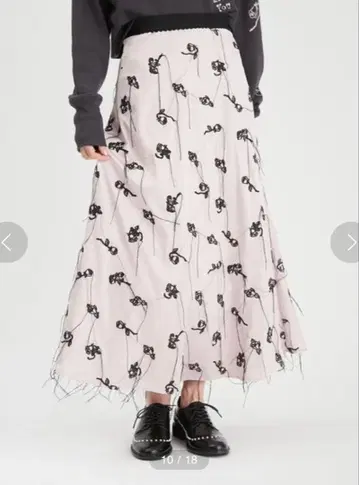 FURFUR 로즈 타투 스커트 PNK