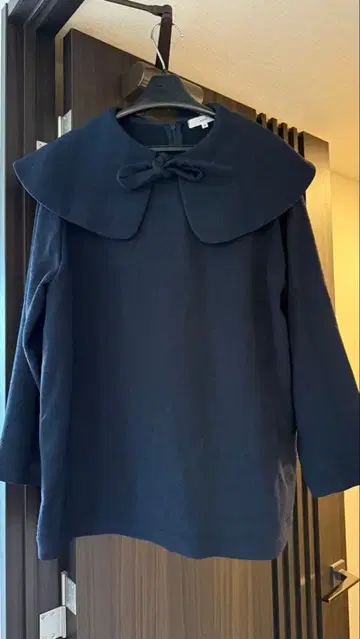 yori 네이비 큰 옷깃 상의 38