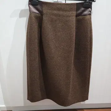 브라운 타이트 스커트