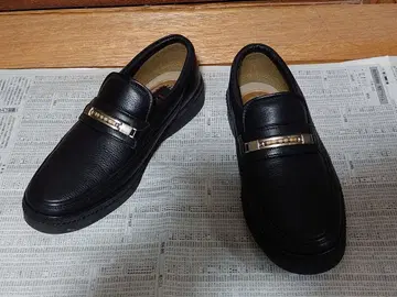 새상품급 DAKS 블랙 가죽 로퍼 24.5cm EEE