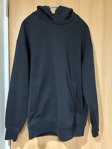 UNIQLO C 맨투맨 오버 사이즈 풀 후드티 L 사이즈 블랙