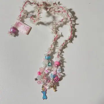 루루무토 목걸이