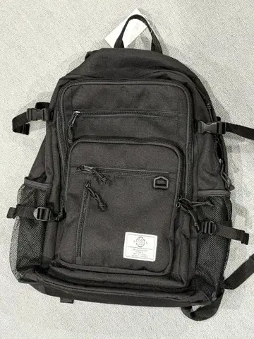 미사용 새상품 택 포함 멀티 포켓 다기능 백팩 시마무라 백팩