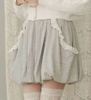 merry jenny 메리제니 맨투맨 벌룬 미니 스커트