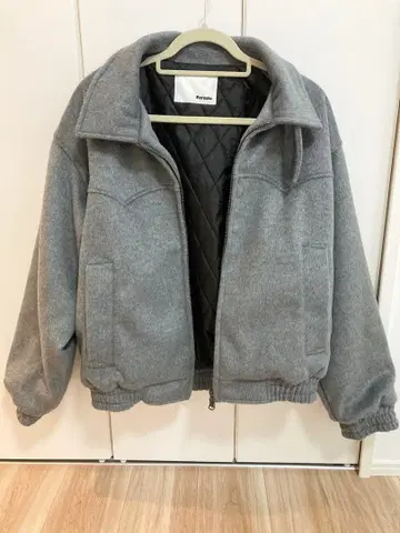 [거의 새 상품] Perushu 아우터