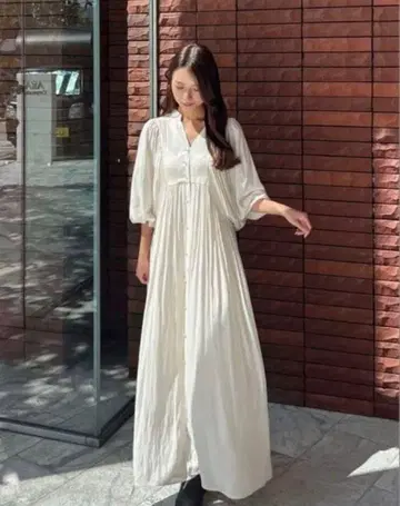 COCODEAL 코코딜 볼륨 슬리브 개더 원피스