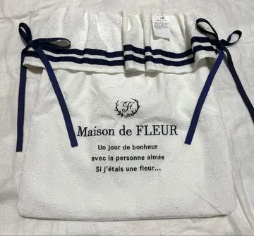 Maison de FLEUR 화이트 라인리본 자카드 토트백