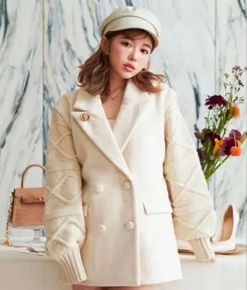 다리치 아암 니트 멜톤 자켓 화이트 프리 사이즈