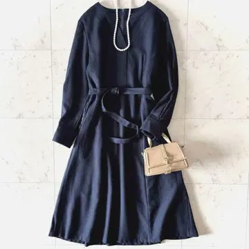 새상품급 23구 울 키넥 롱 원피스 38 네이비 A라인 다크 네이비