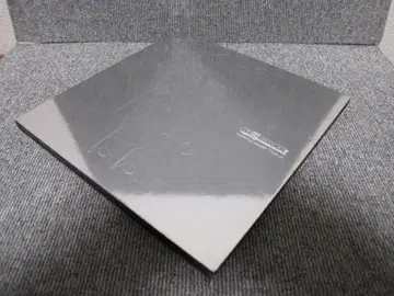 BE@RBRICK WORLD WIDE TOUR 베어브릭 카탈로그 도록