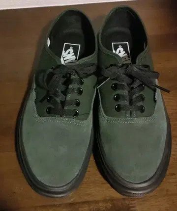 VANS 다크 그린 스니커즈 경량