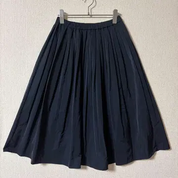 luca lady luck luca/블랙 플리츠 플레어 롱 스커트