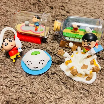 짱구는 못말려(크레용 신짱) 피규어 테라리움 묶음 판매