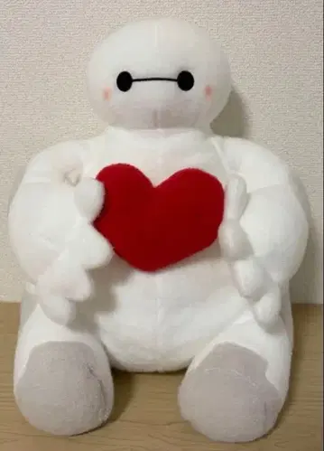 [ 새상품 ] Disney 베이맥스 봉제 인형 BIG 하트를 꼬옥