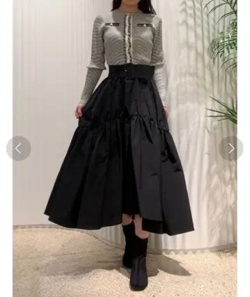 SNIDEL 벨트 온 볼륨 개더 스커트