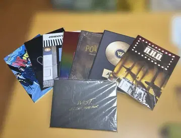 [중고] WEST. 팜플렛 사진집 8권 세트