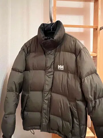 헬리 한센 다운 자켓 올리브 그린/블랙